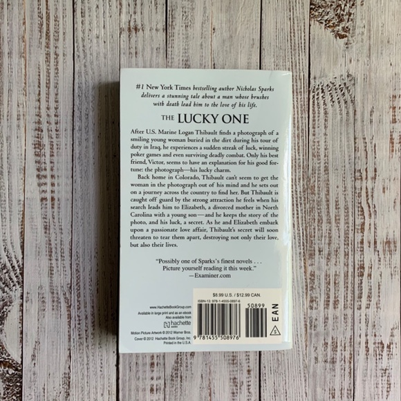 The Lucky One Nicholas Sparks Contemporary Romance Paperback - Picture 2 of 7